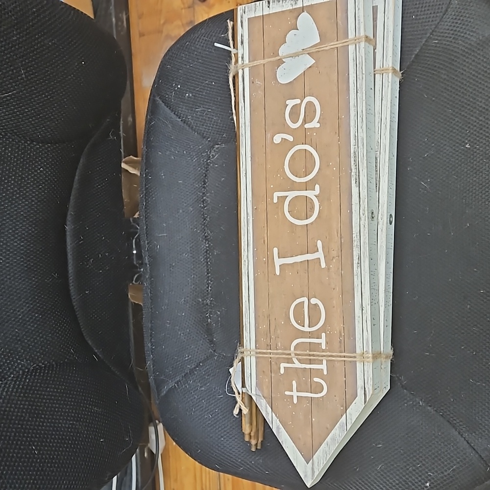 Wedding decor, Signage